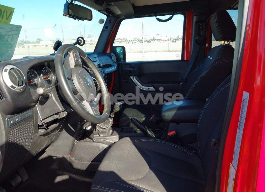 Photo 5 of 2016 Jeep Wrangler UNLIMITED (VIN 1C4BJWFG7GL110677)