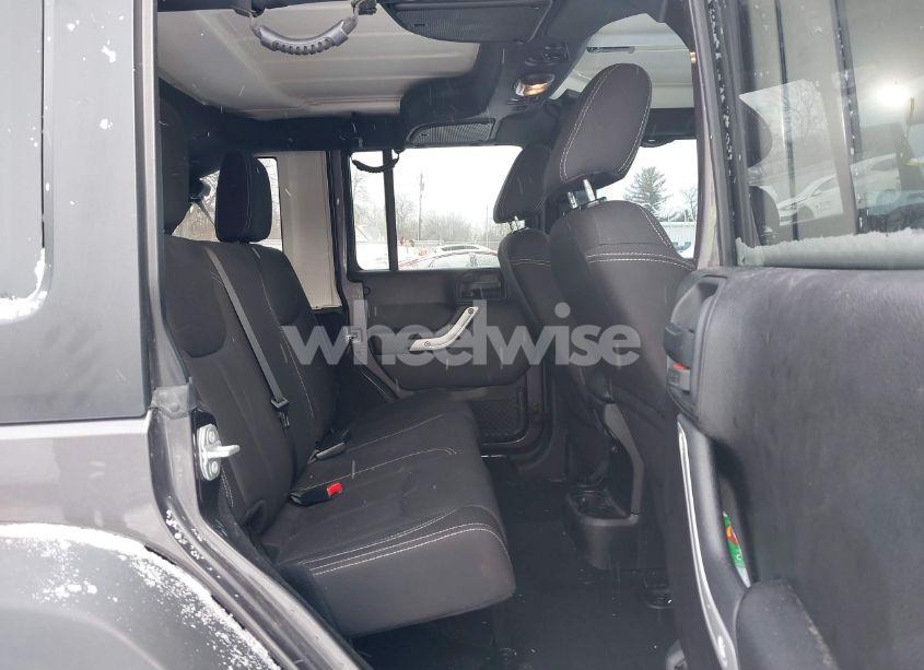 Photo 8 of 2016 Jeep Wrangler UNLIMITED RUBICON (VIN 1C4BJWFG7GL192698)