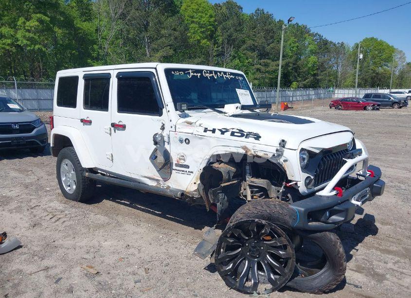 2017 Jeep Wrangler UNLIMITED RUBICON RECON 4X4 (VIN 1C4BJWFG9HL695361) main photo