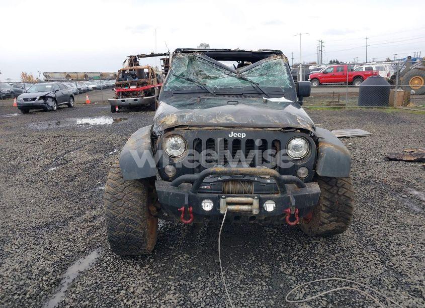 Photo 13 of 2018 Jeep Wrangler JK UNLIMITED RUBICON 4X4 (VIN 1C4BJWFG9JL844051)