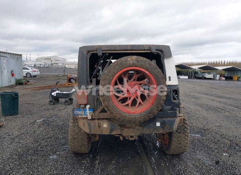 Photo 17 of 2018 Jeep Wrangler JK UNLIMITED RUBICON 4X4 (VIN 1C4BJWFG9JL844051)