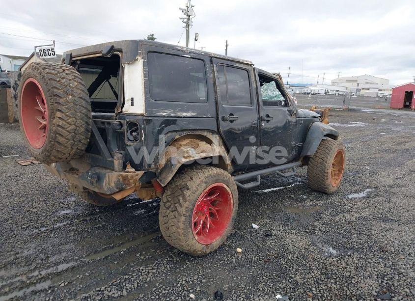 Photo 4 of 2018 Jeep Wrangler JK UNLIMITED RUBICON 4X4 (VIN 1C4BJWFG9JL844051)