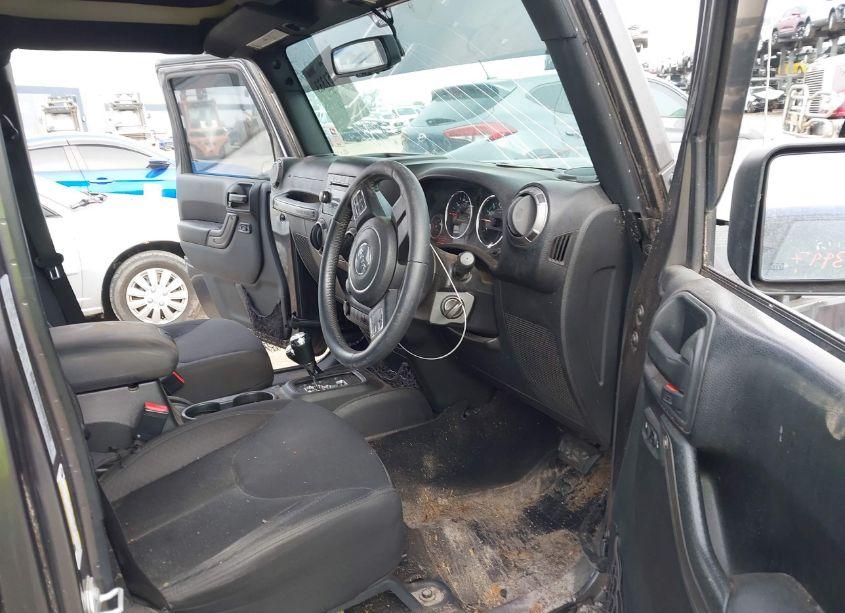 Photo 5 of 2016 Jeep Wrangler UNLIMITED SPORT RHD (VIN 1C4BJWKG2GL307133)