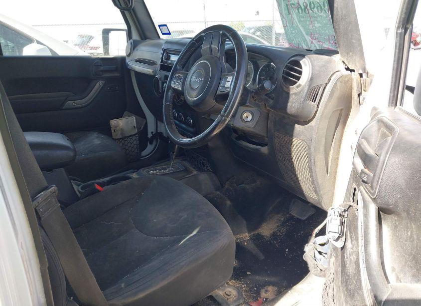 Photo 5 of 2016 Jeep Wrangler UNLIMITED SPORT RHD (VIN 1C4BJWKG6GL315798)