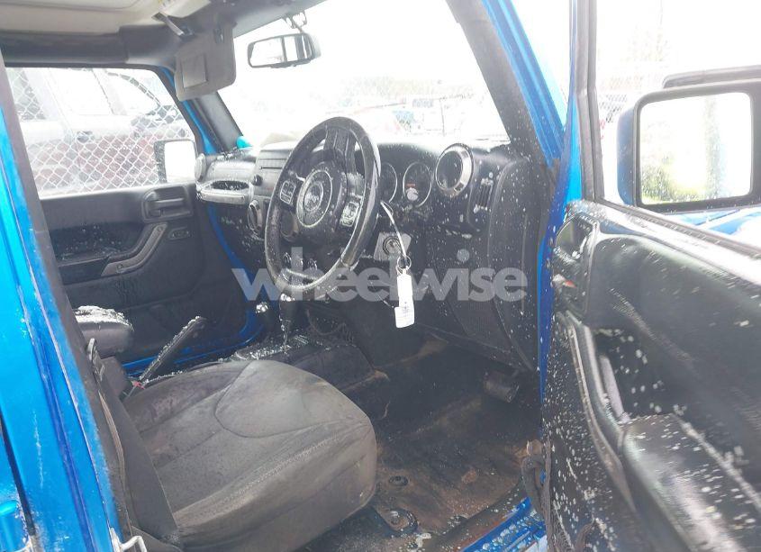 Photo 5 of 2015 Jeep Wrangler UNLIMITED SPORT RHD (VIN 1C4BJWKG7FL670476)