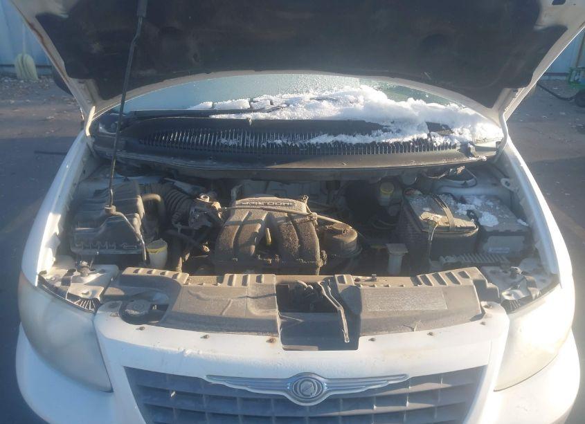 Photo 10 of 2002 Chrysler Voyager EC (VIN 1C4GJ15B12B557227)