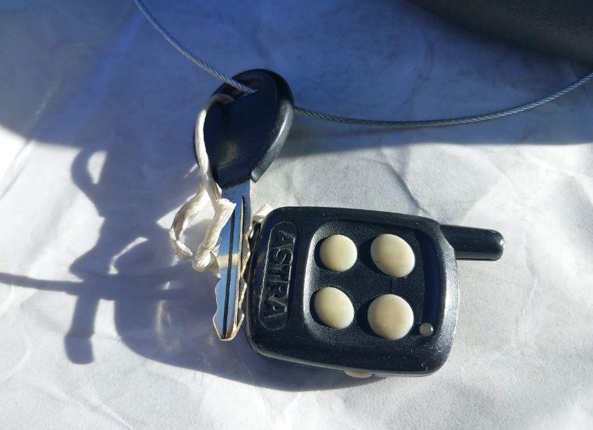 Photo 11 of 2002 Chrysler Voyager (VIN 1C4GJ25B42B530139)