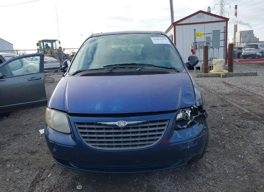 Photo 12 of 2003 Chrysler Voyager LX (VIN 1C4GJ45343B135951)