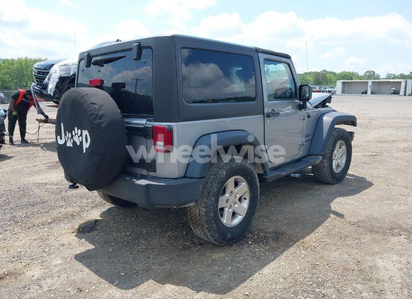 Photo 4 of 2014 Jeep Wrangler SPORT (VIN 1C4GJWAG1EL289034)