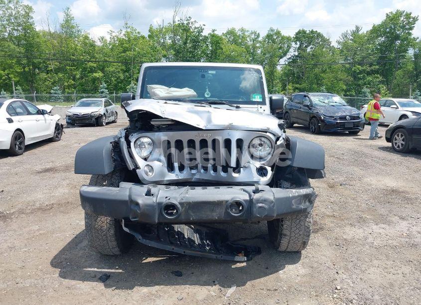 Photo 6 of 2014 Jeep Wrangler SPORT (VIN 1C4GJWAG1EL289034)