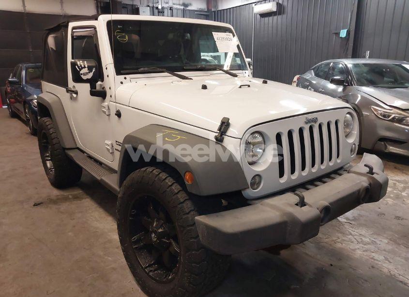 2016 Jeep Wrangler SPORT (VIN 1C4GJWAG6GL296872) main photo