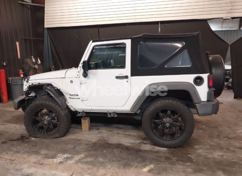 Photo 14 of 2016 Jeep Wrangler SPORT (VIN 1C4GJWAG6GL296872)