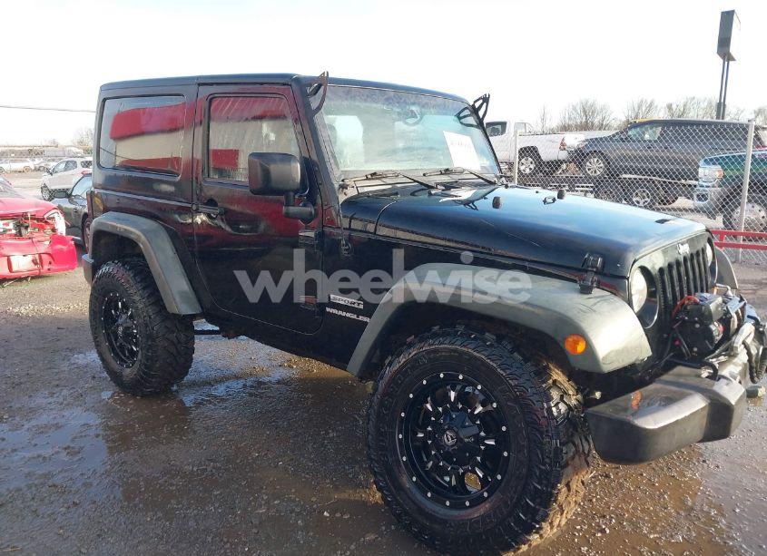 2013 Jeep Wrangler SPORT (VIN 1C4GJWAG8DL542560) main photo