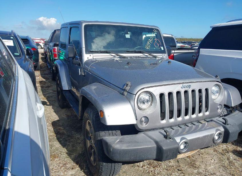 2018 Jeep Wrangler JK SAHARA 4X4 (VIN 1C4GJWBG4JL925504) main photo