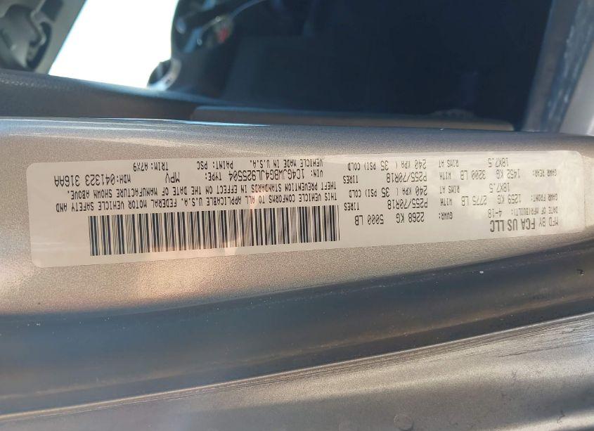 Photo 9 of 2018 Jeep Wrangler JK SAHARA 4X4 (VIN 1C4GJWBG4JL925504)