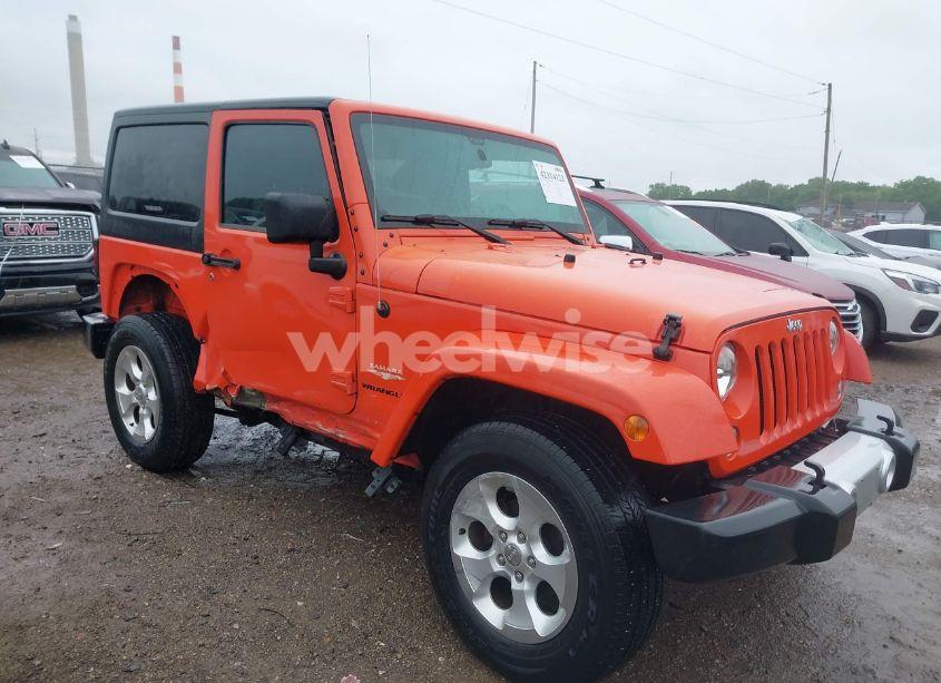 2015 Jeep Wrangler SAHARA (VIN 1C4GJWBG7FL600675) main photo
