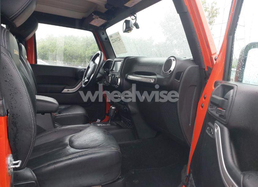 Photo 5 of 2015 Jeep Wrangler SAHARA (VIN 1C4GJWBG7FL600675)