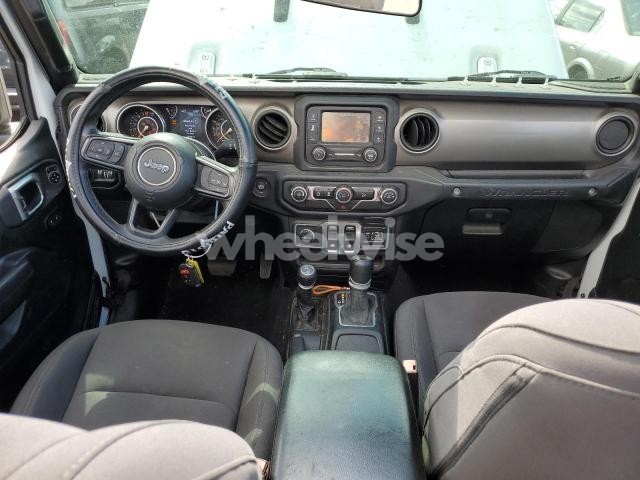 Photo 6 of 2018 JEEP WRANGLER SPORT (VIN 1C4GJXAG0JW152732)