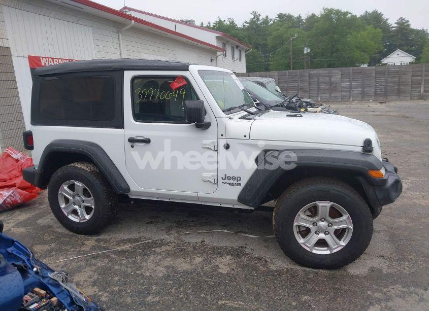Photo 13 of 2019 Jeep Wrangler SPORT S 4X4 (VIN 1C4GJXAG0KW583315)