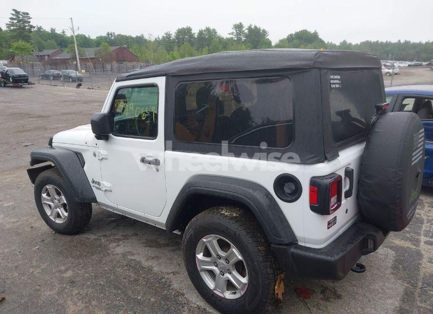 Photo 14 of 2019 Jeep Wrangler SPORT S 4X4 (VIN 1C4GJXAG0KW583315)