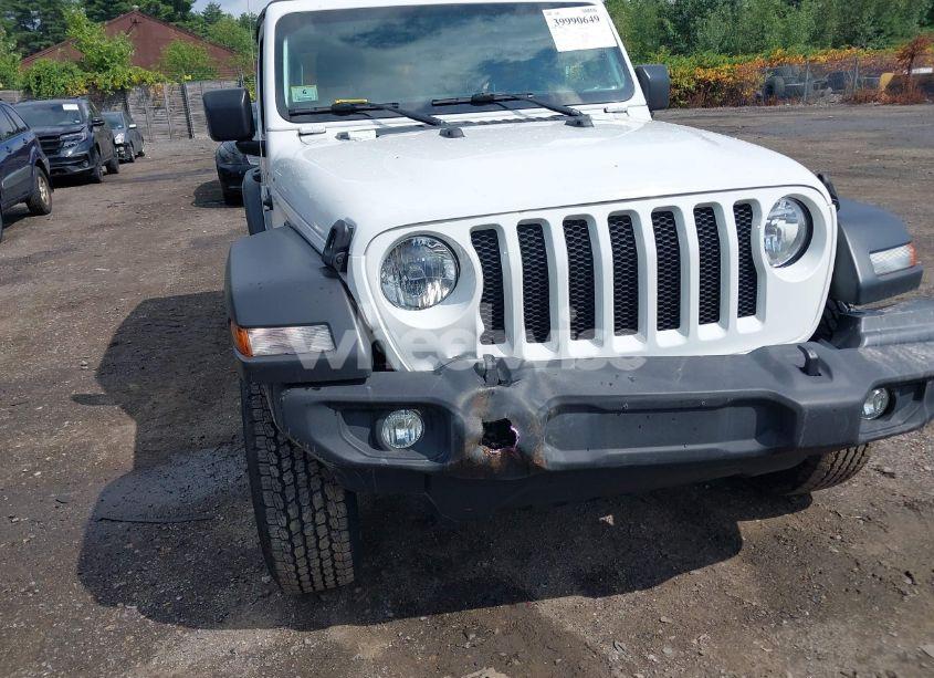 Photo 6 of 2019 Jeep Wrangler SPORT S 4X4 (VIN 1C4GJXAG0KW583315)