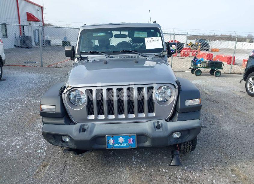 Photo 12 of 2019 Jeep Wrangler SPORT S 4X4 (VIN 1C4GJXAG0KW603238)