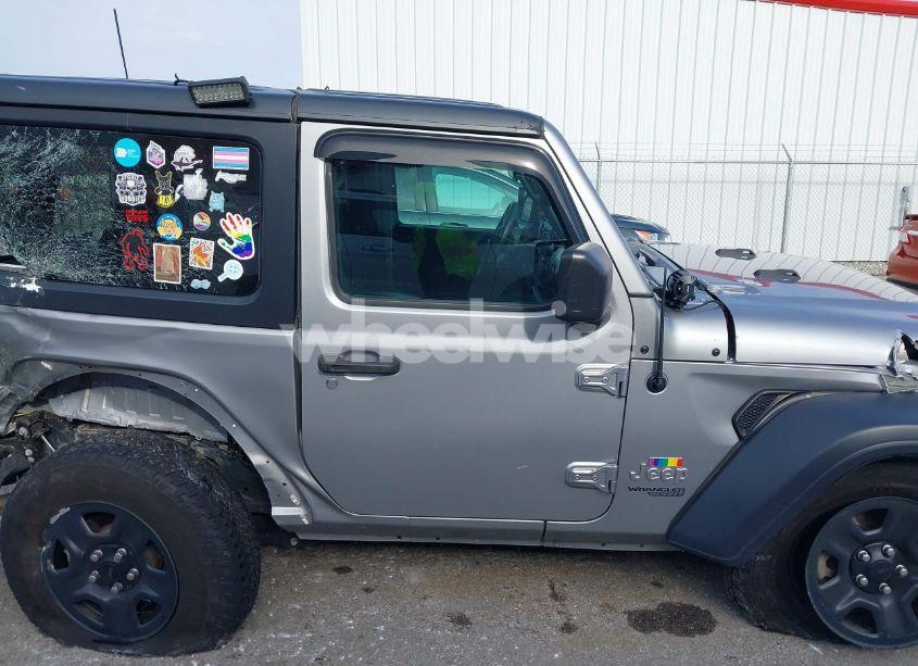 Photo 13 of 2019 Jeep Wrangler SPORT S 4X4 (VIN 1C4GJXAG0KW603238)