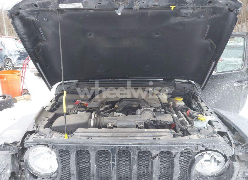 Photo 10 of 2020 Jeep Wrangler SPORT S 4X4 (VIN 1C4GJXAG1LW118348)