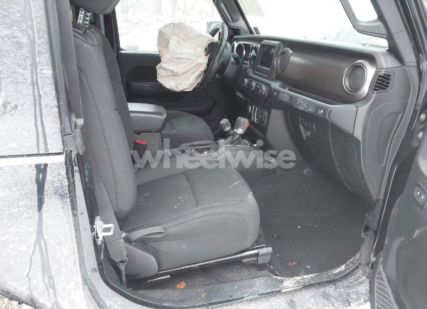 Photo 5 of 2020 Jeep Wrangler SPORT S 4X4 (VIN 1C4GJXAG1LW118348)
