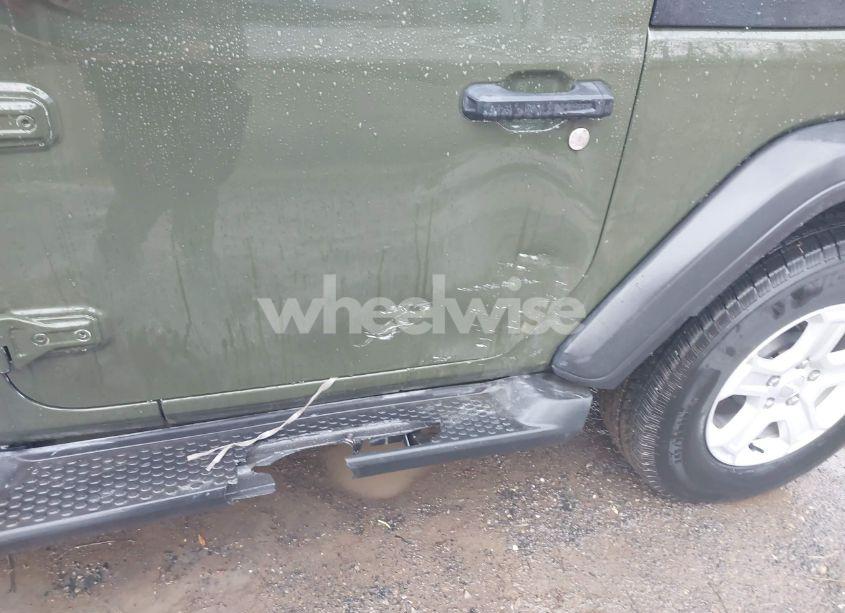 Photo 6 of 2022 Jeep Wrangler SPORT S 4X4 (VIN 1C4GJXAG2NW102307)