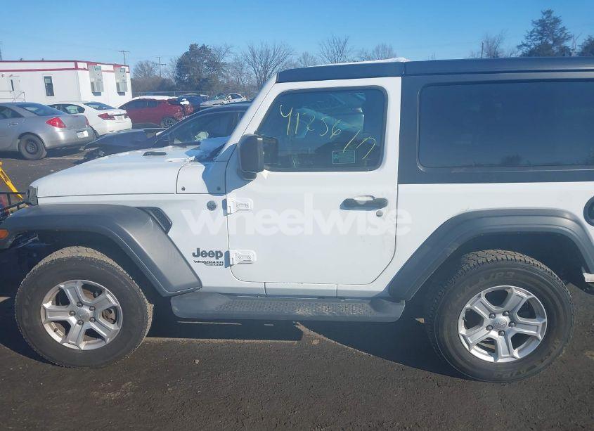 Photo 14 of 2019 Jeep Wrangler SPORT S 4X4 (VIN 1C4GJXAG3KW531712)