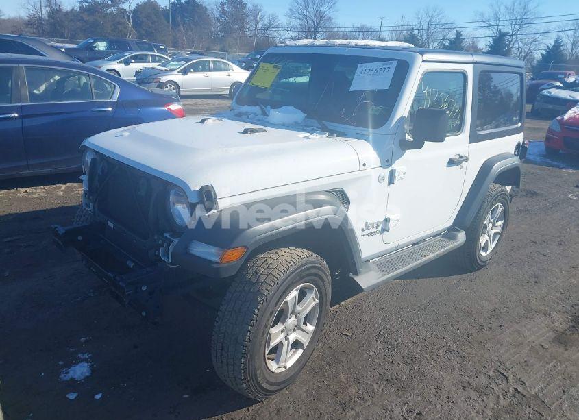 Photo 2 of 2019 Jeep Wrangler SPORT S 4X4 (VIN 1C4GJXAG3KW531712)