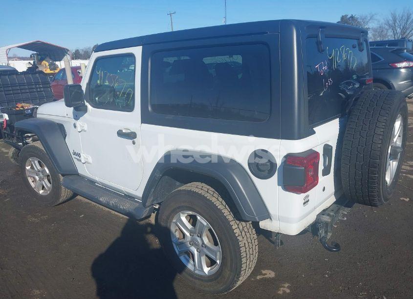 Photo 3 of 2019 Jeep Wrangler SPORT S 4X4 (VIN 1C4GJXAG3KW531712)