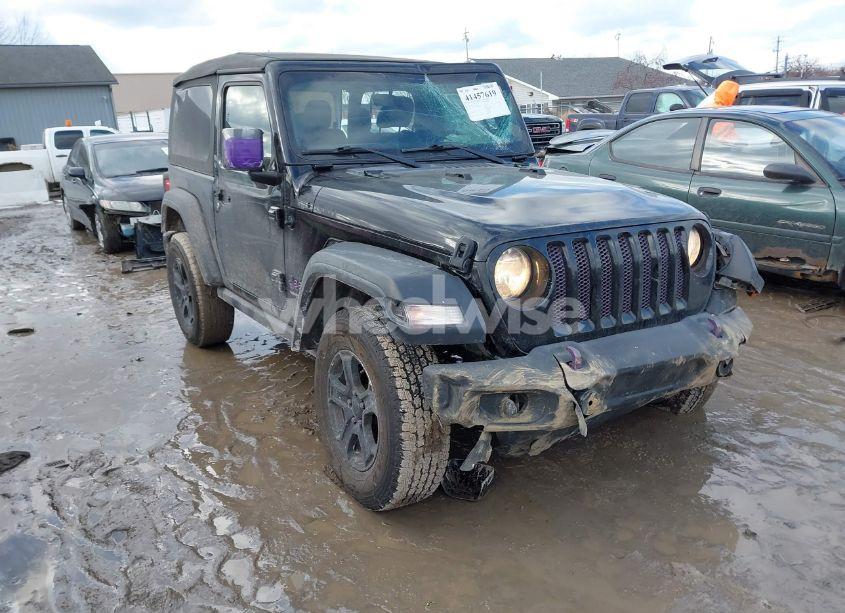 2018 Jeep Wrangler SPORT S 4X4 (VIN 1C4GJXAG4JW168920) main photo