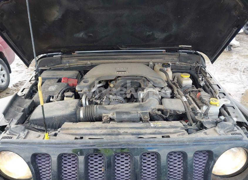 Photo 10 of 2018 Jeep Wrangler SPORT S 4X4 (VIN 1C4GJXAG4JW168920)