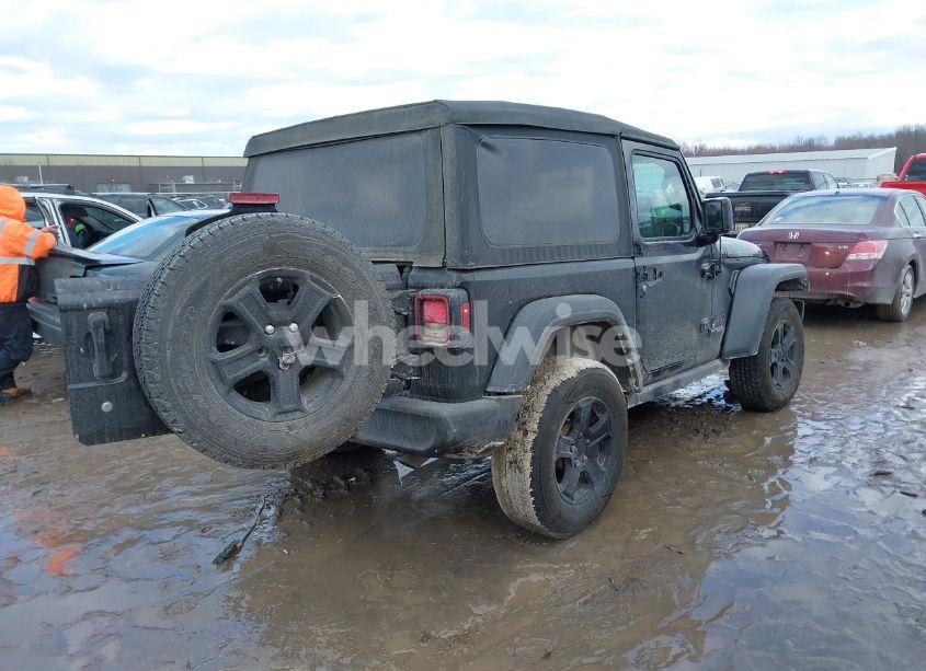 Photo 4 of 2018 Jeep Wrangler SPORT S 4X4 (VIN 1C4GJXAG4JW168920)