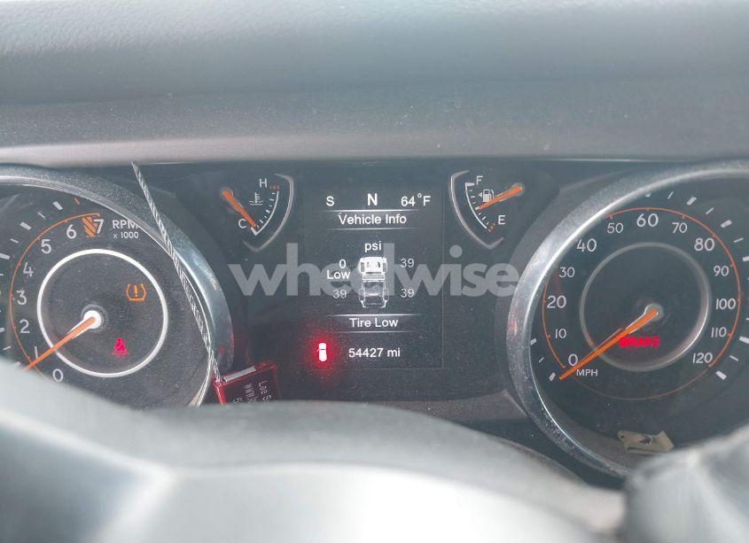 Photo 15 of 2019 Jeep Wrangler SPORT S 4X4 (VIN 1C4GJXAG4KW561026)