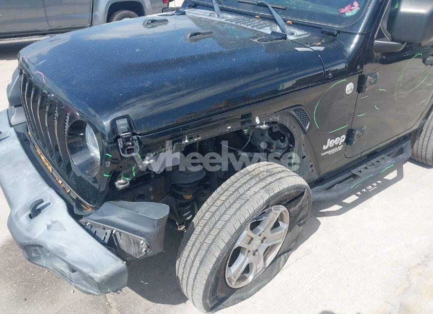 Photo 6 of 2019 Jeep Wrangler SPORT S 4X4 (VIN 1C4GJXAG4KW561026)