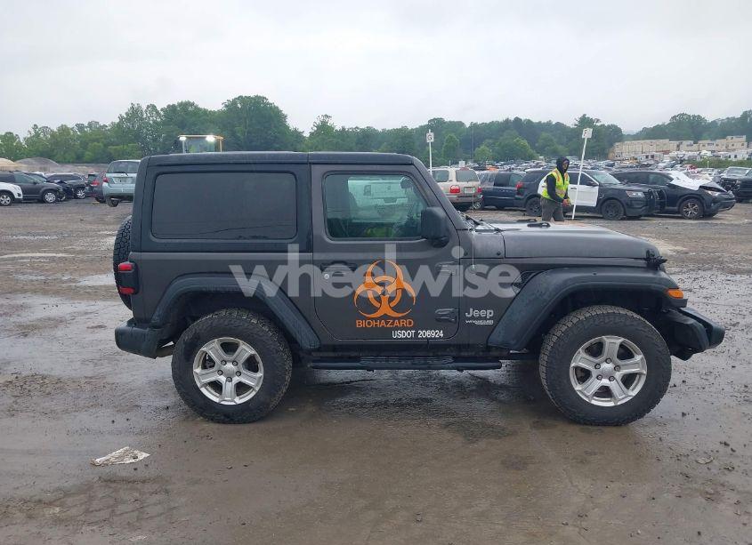 Photo 13 of 2020 Jeep Wrangler SPORT S 4X4 (VIN 1C4GJXAG6LW215027)