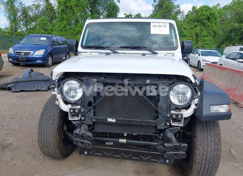 Photo 13 of 2018 Jeep Wrangler SPORT S 4X4 (VIN 1C4GJXAG8JW156172)