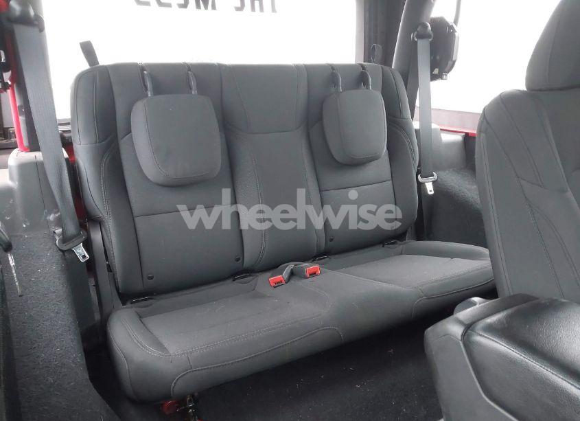 Photo 8 of 2020 Jeep Wrangler SPORT 4X4 (VIN 1C4GJXAG8LW266464)