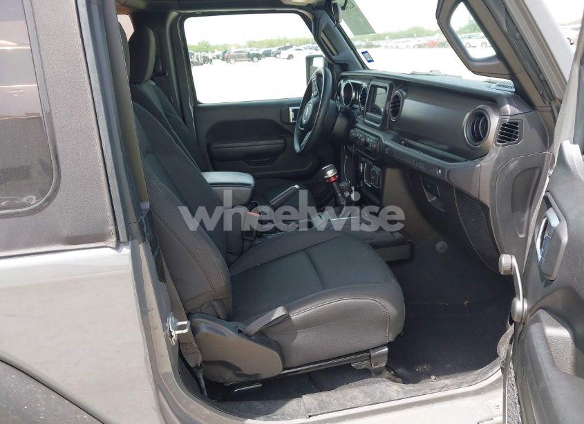 Photo 5 of 2022 Jeep Wrangler WILLYS SPORT 4X4 (VIN 1C4GJXAG8NW232480)