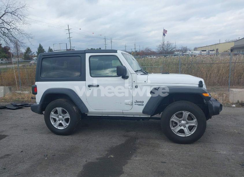 Photo 13 of 2020 Jeep Wrangler SPORT S 4X4 (VIN 1C4GJXAG9LW302422)