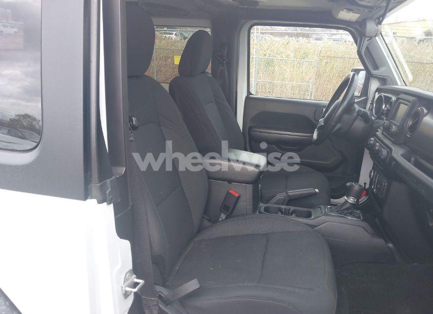 Photo 5 of 2020 Jeep Wrangler SPORT S 4X4 (VIN 1C4GJXAG9LW302422)