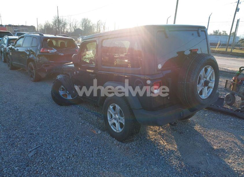 Photo 3 of 2020 Jeep Wrangler SPORT S 4X4 (VIN 1C4GJXAGXLW228489)
