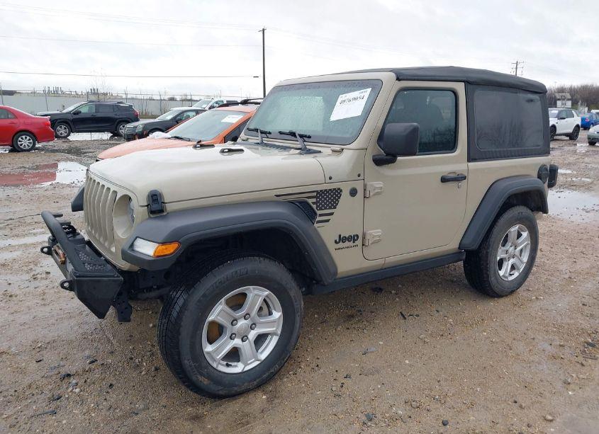 Photo 2 of 2022 Jeep Wrangler SPORT S 4X4 (VIN 1C4GJXAN0NW249935)