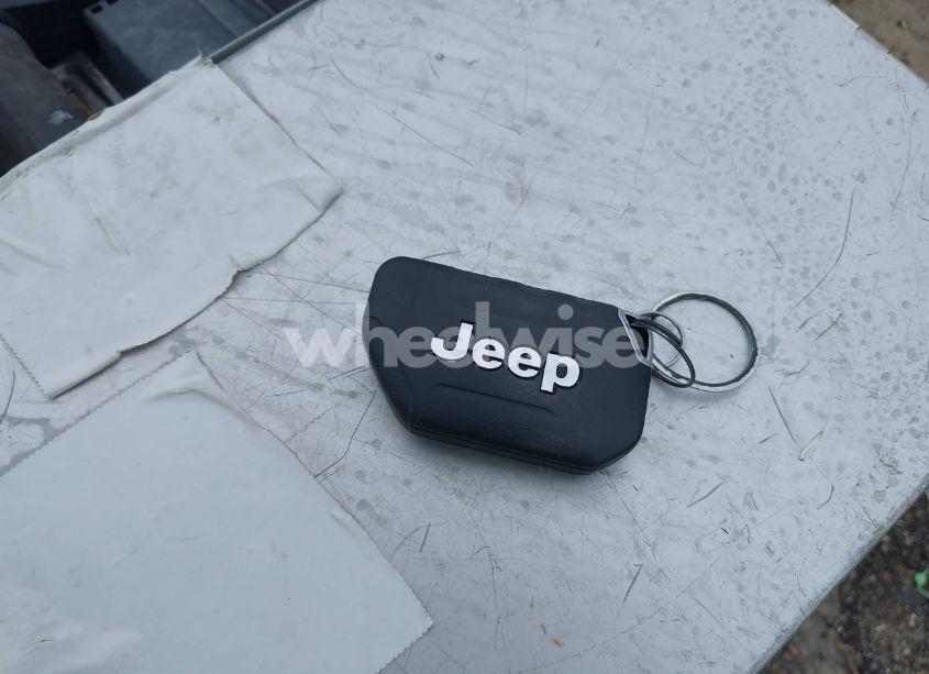 Photo 11 of 2018 Jeep Wrangler SPORT 4X4 (VIN 1C4GJXAN1JW263191)