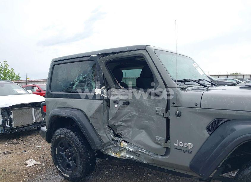 Photo 6 of 2018 Jeep Wrangler SPORT 4X4 (VIN 1C4GJXAN1JW263191)