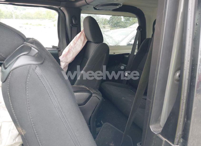 Photo 8 of 2018 Jeep Wrangler SPORT 4X4 (VIN 1C4GJXAN1JW263191)