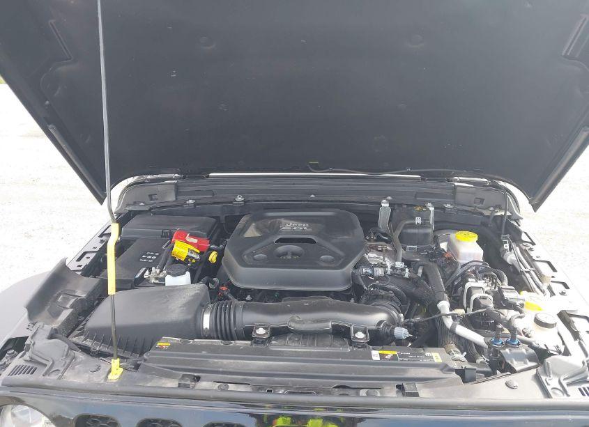 Photo 10 of 2022 Jeep Wrangler SPORT 4X4 (VIN 1C4GJXAN1NW254917)